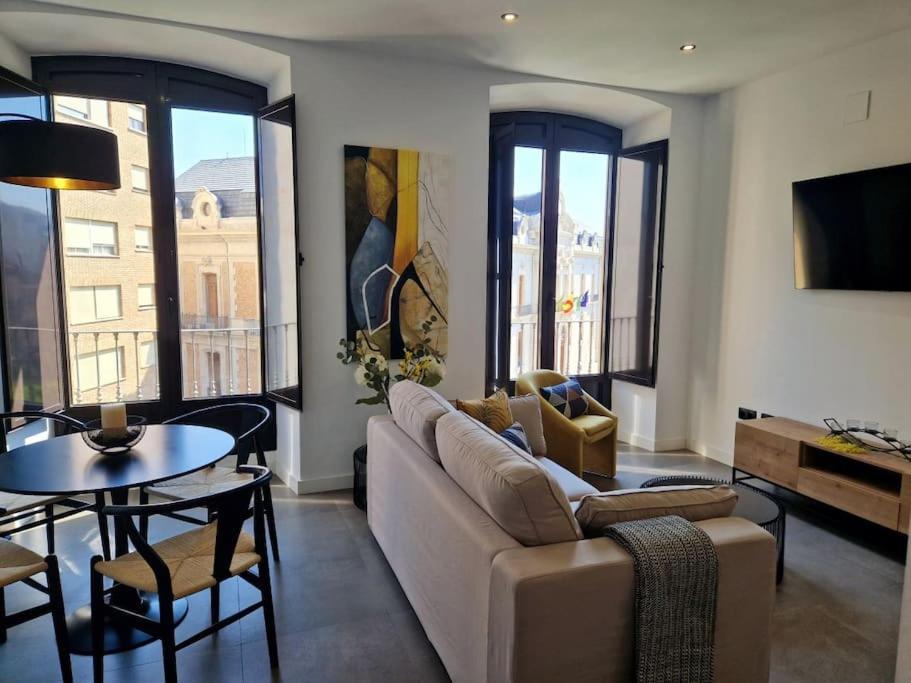 Duplex De Diseno Jaen Centro-Catedral Apartment Екстериор снимка